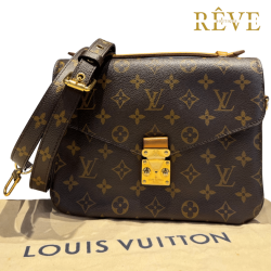 Louis Vuitton Pochette Métis in Monogram Canvas. ART. 311252A