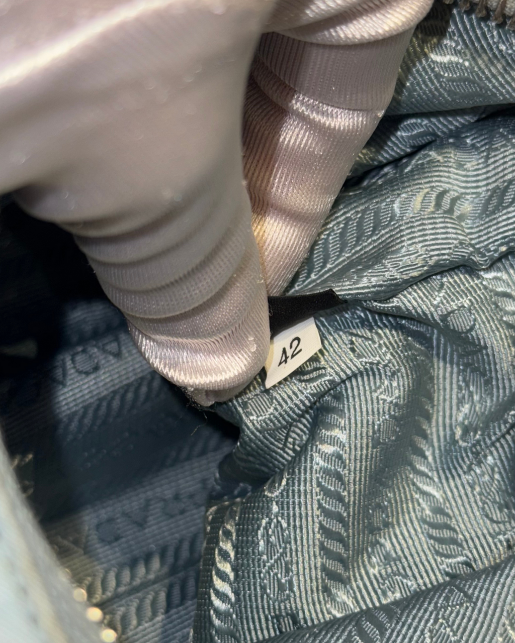 Prada Re-Edition 2005 Nylon Celeste