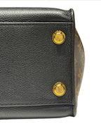 Louis Vuitton Tote on my side