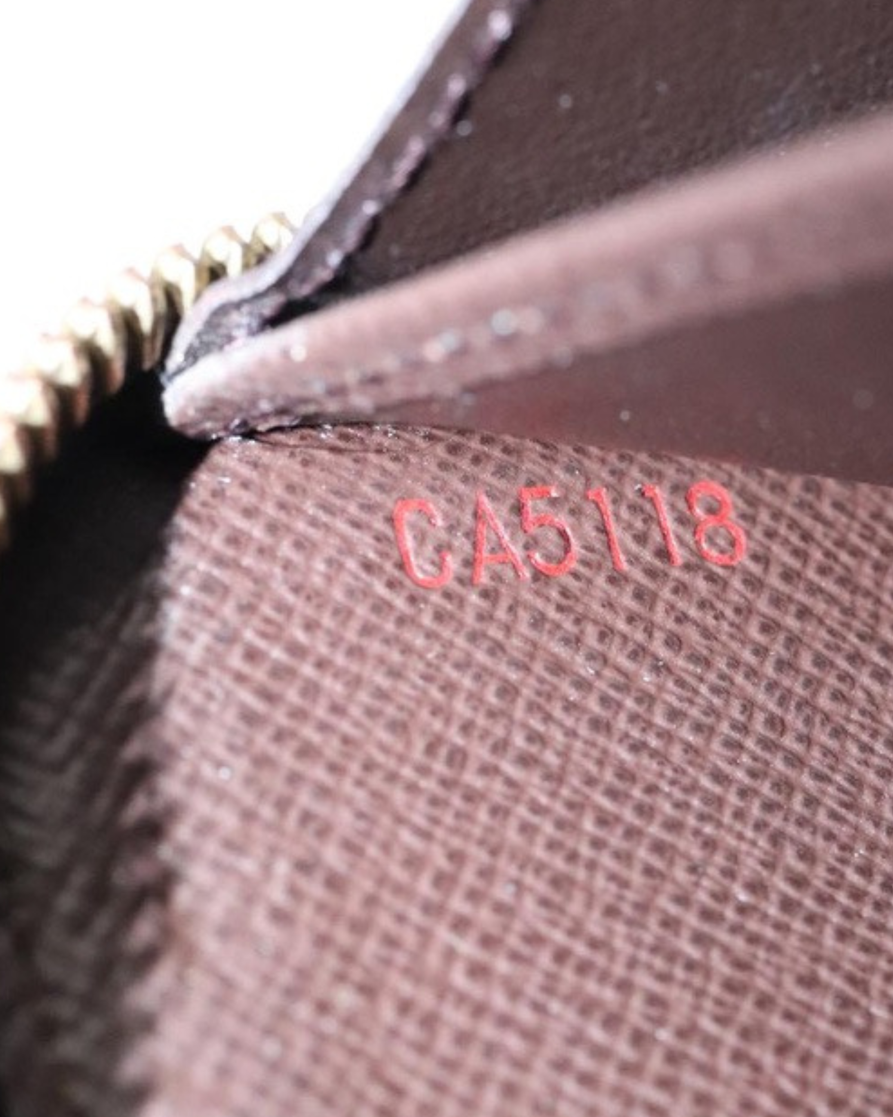 Portafoglio Louis Vuitton Zippy in Tela Damier Ebene