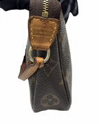 Louis Vuitton Pochette Accessories