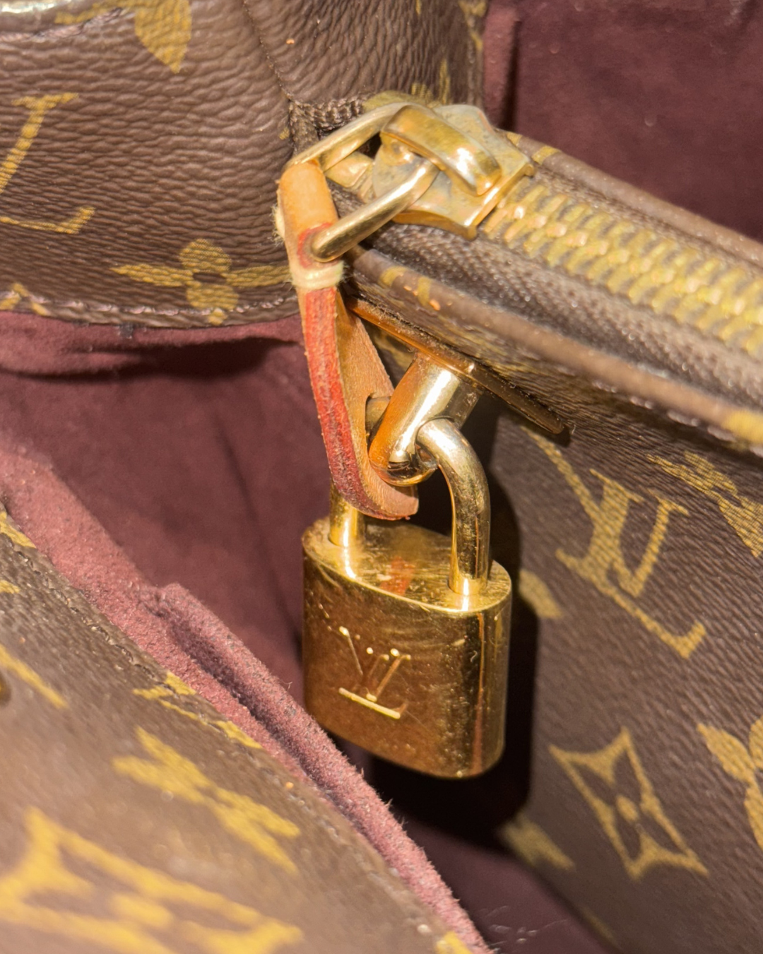 Louis Vuitton Montaigne MM