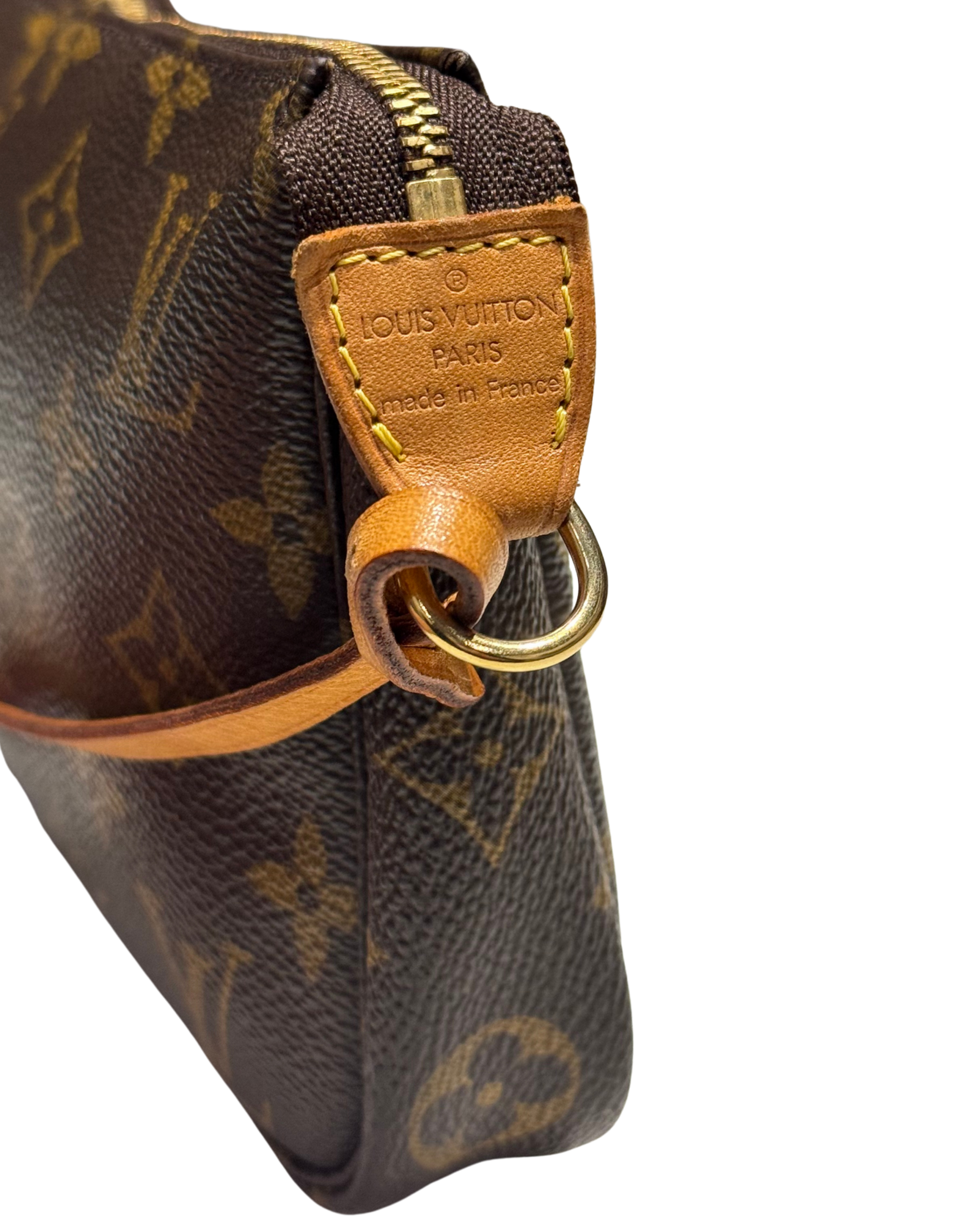 Louis Vuitton Pochette Monogram
