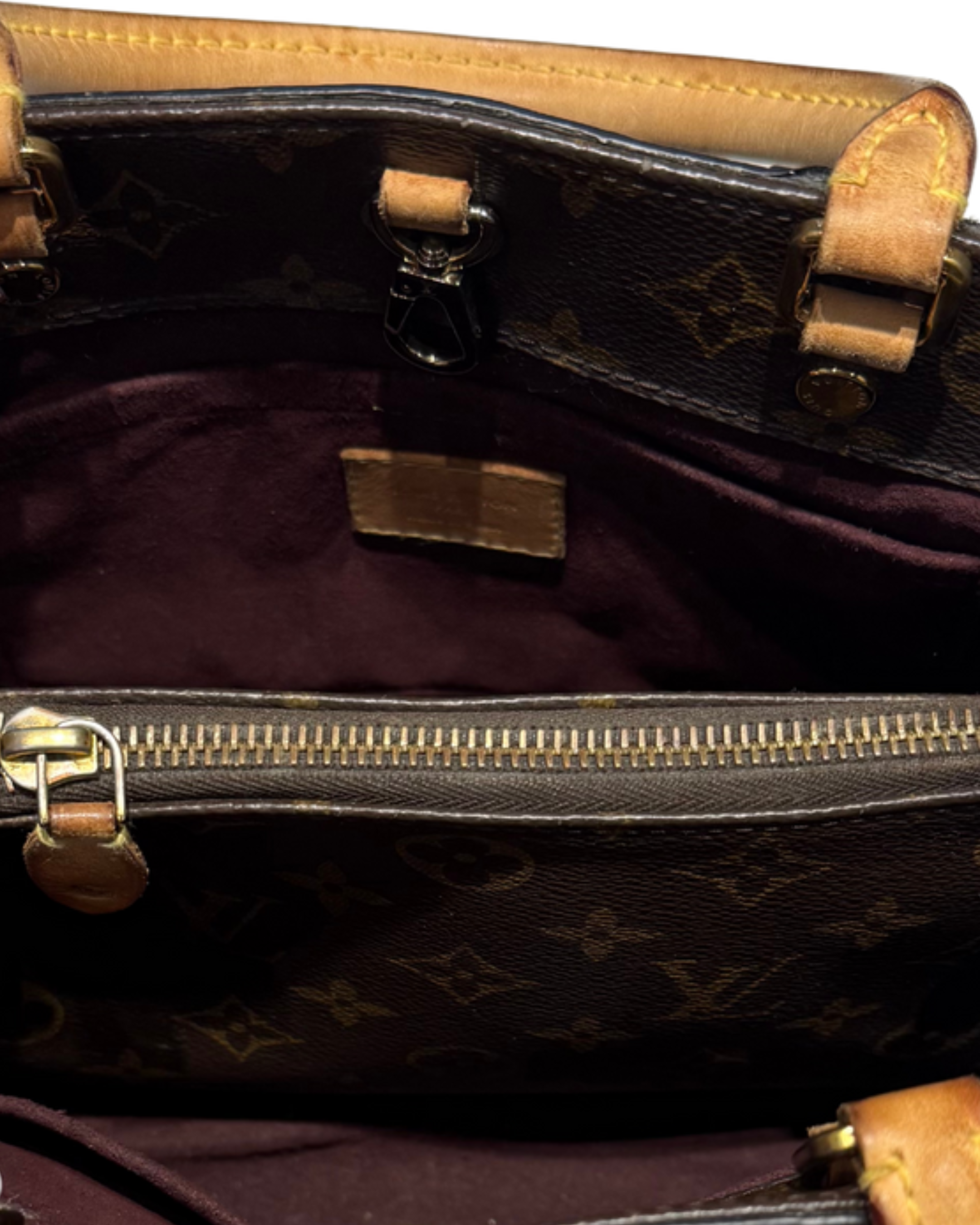 Louis Vuitton Montaigne MM Monogram Canvas